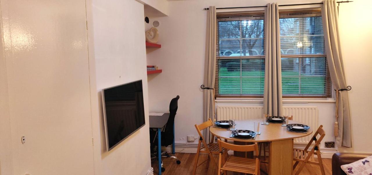 The Hideaway In London Apartment Exterior photo